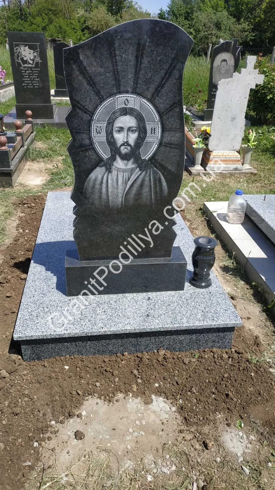 Подвійний пам'ятник з граніту - Кам'янець-Подільський | GranitPodillya